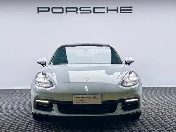 Porsche Panamera 2017