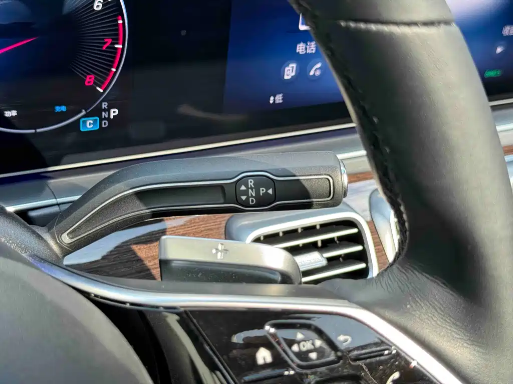 Mercedes-Benz GLE 2025 — фото 11