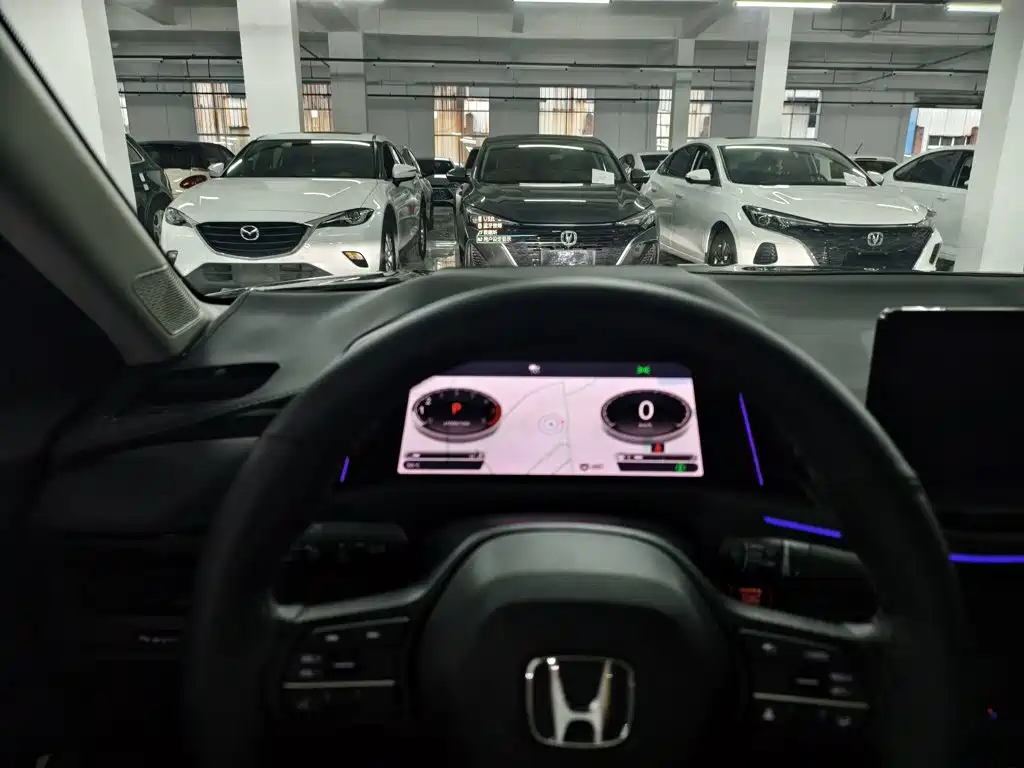 Honda Accord 2024 — фото 19