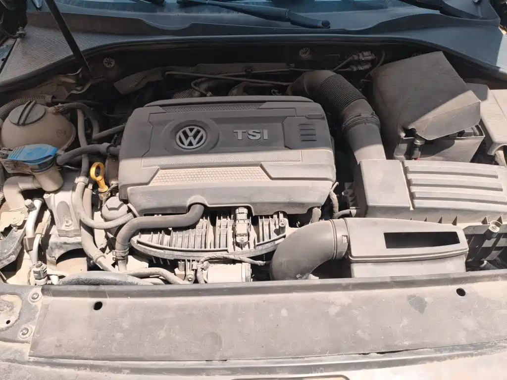 Volkswagen Passat 2017 — фото 11