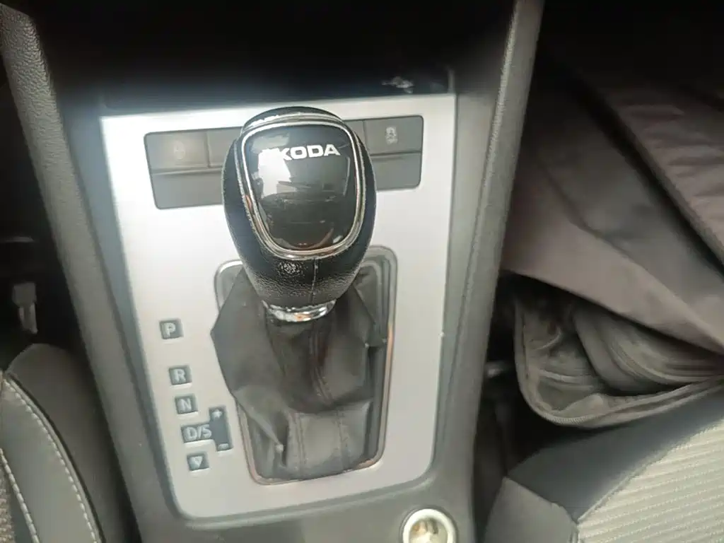 Skoda Octavia 2016 — фото 14