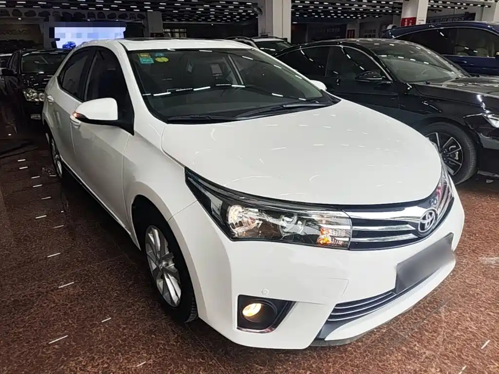 Toyota Corolla 2017 — фото 4