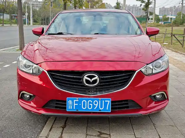 Mazda Atenza 2015