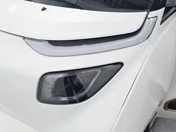 Baojun E200 2021