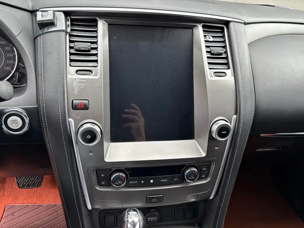 Nissan Patrol 2018 — фото 14