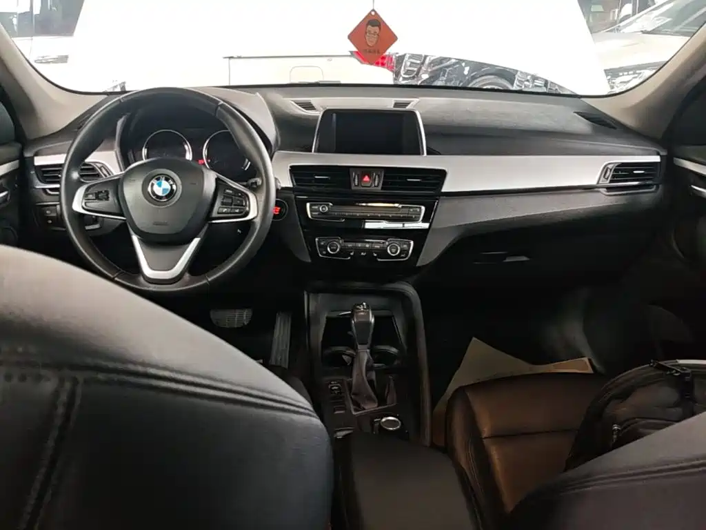 BMW X1 2019 — фото 10