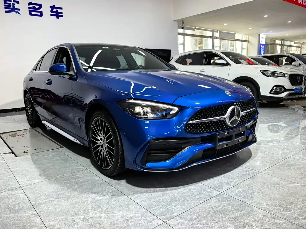 Mercedes-Benz C-Class 2022