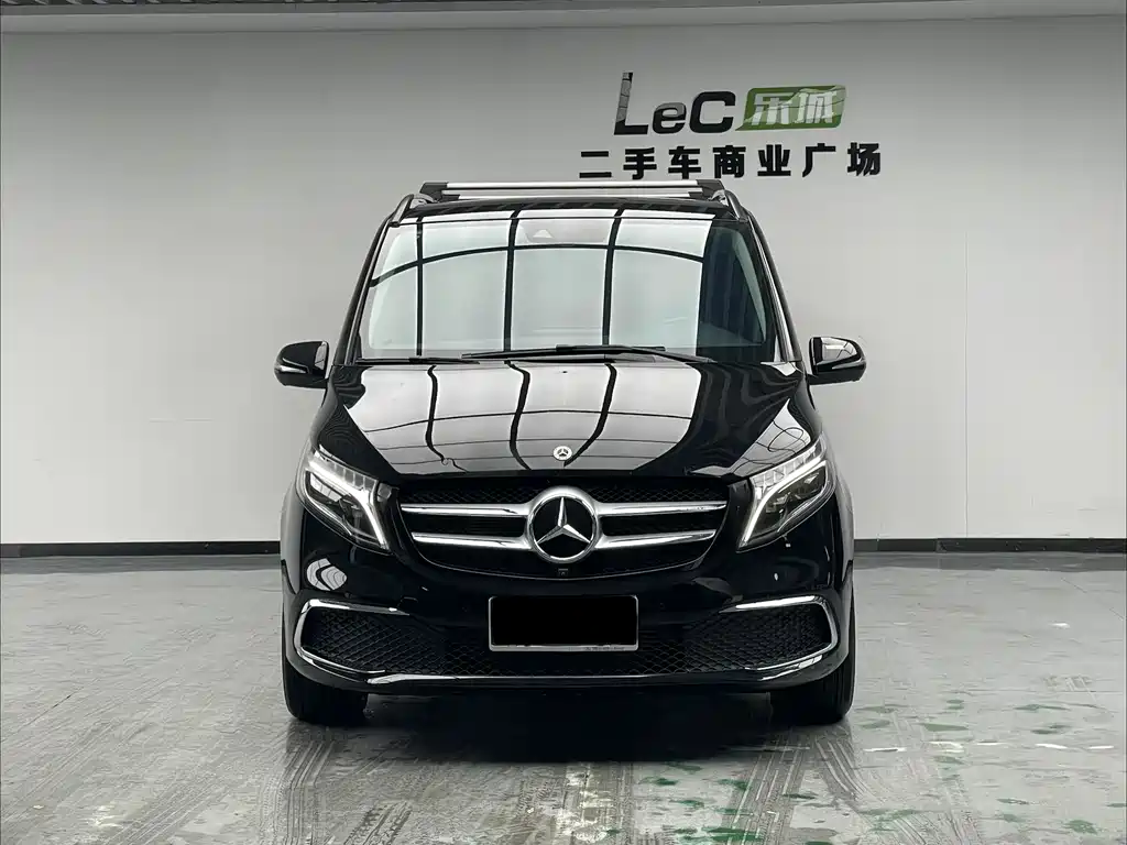 Mercedes-Benz V-Class 2021 — фото 2