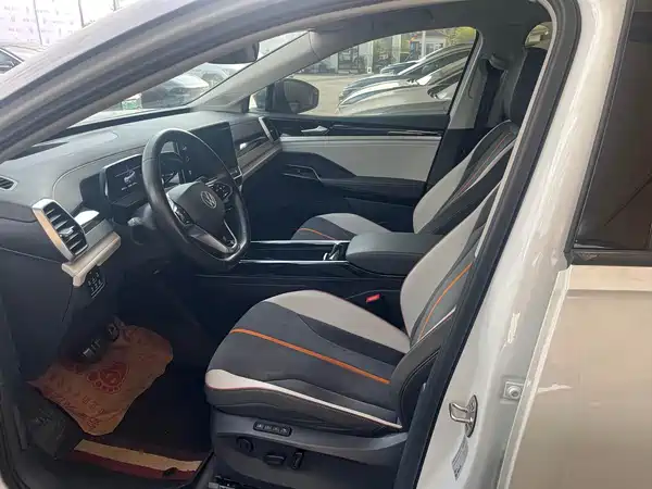 Volkswagen ID 6 CROZZ 2024