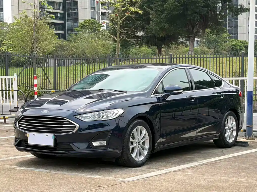 Ford Mondeo 2020 — фото 1
