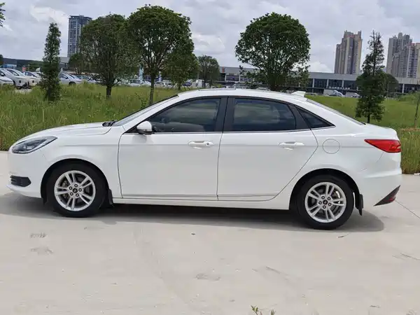 Ford Escort 2020