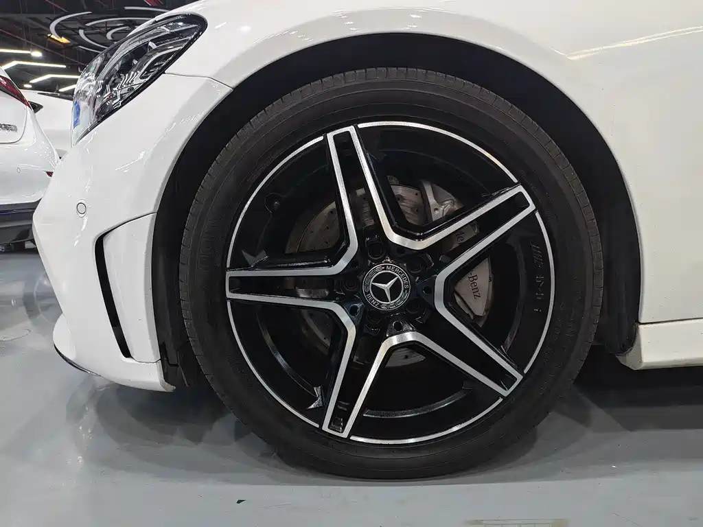 Mercedes-Benz C-Class 2019