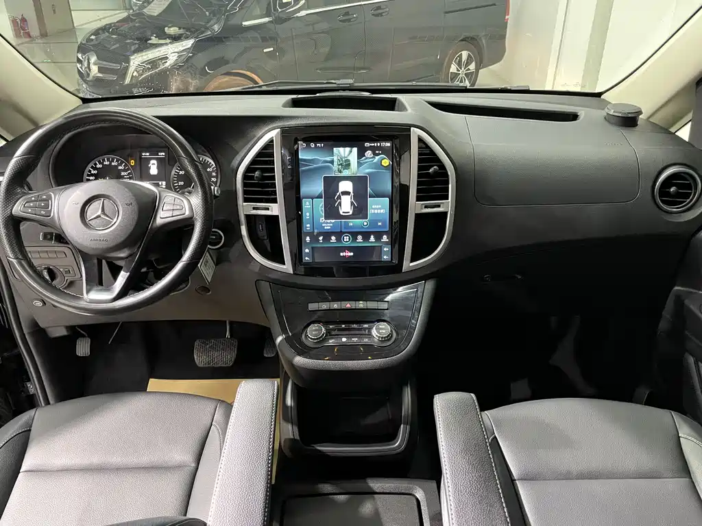 Mercedes-Benz Vito 2018 — фото 14