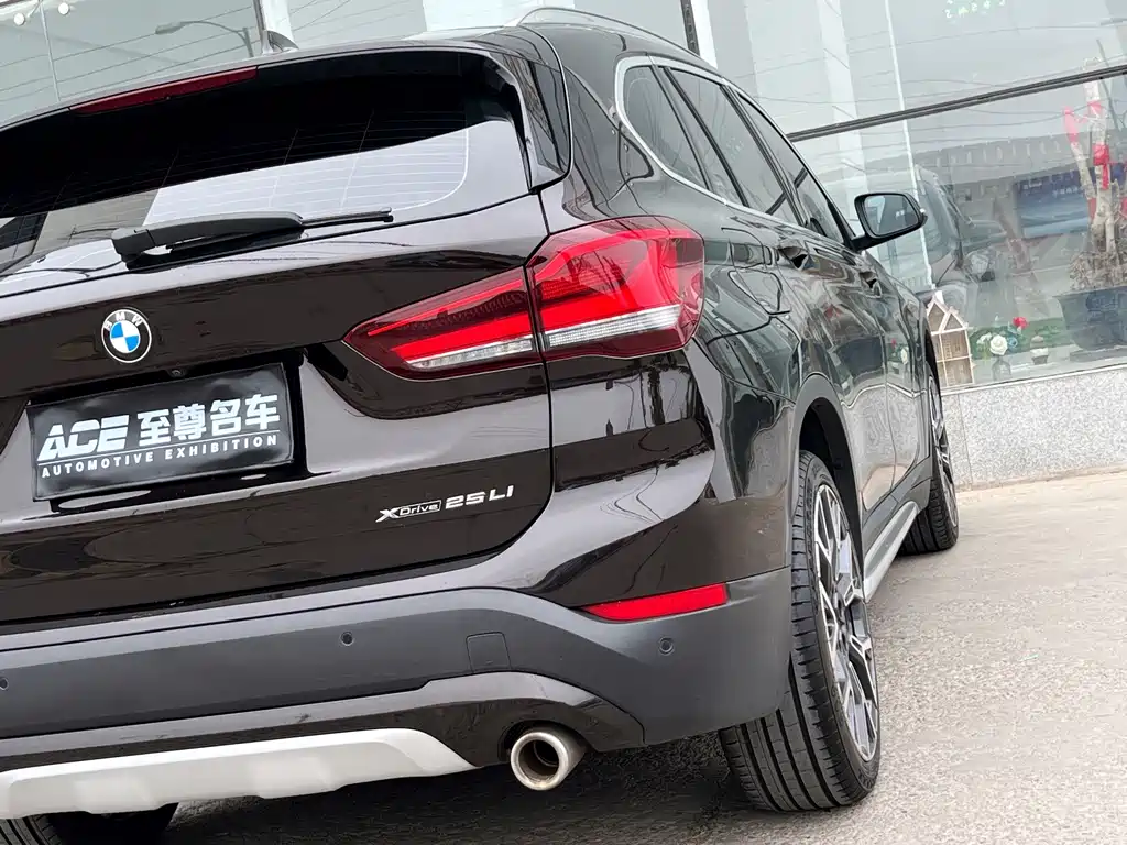 BMW X1 2020 — фото 9