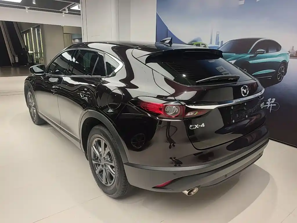 Mazda CX-4 2020