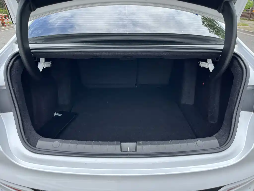 BYD Qin PLUS 2023 — фото 18