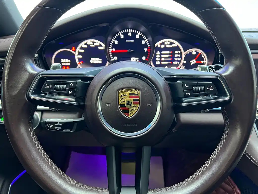 Porsche Panamera 2021 — фото 12