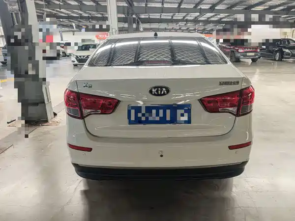 Kia K2 2016