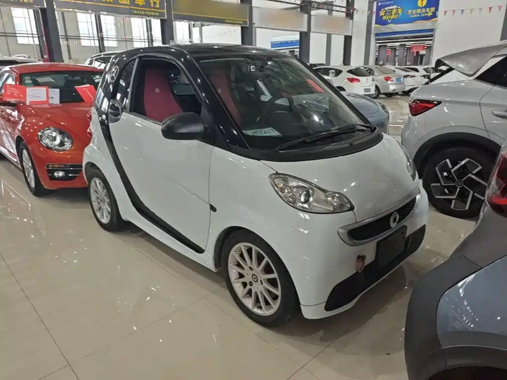 smart Fortwo 2015 — фото 4