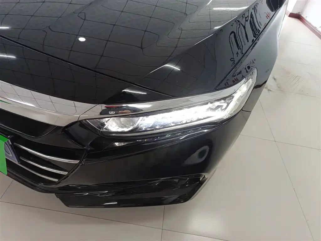 Honda Accord 2022 — фото 24