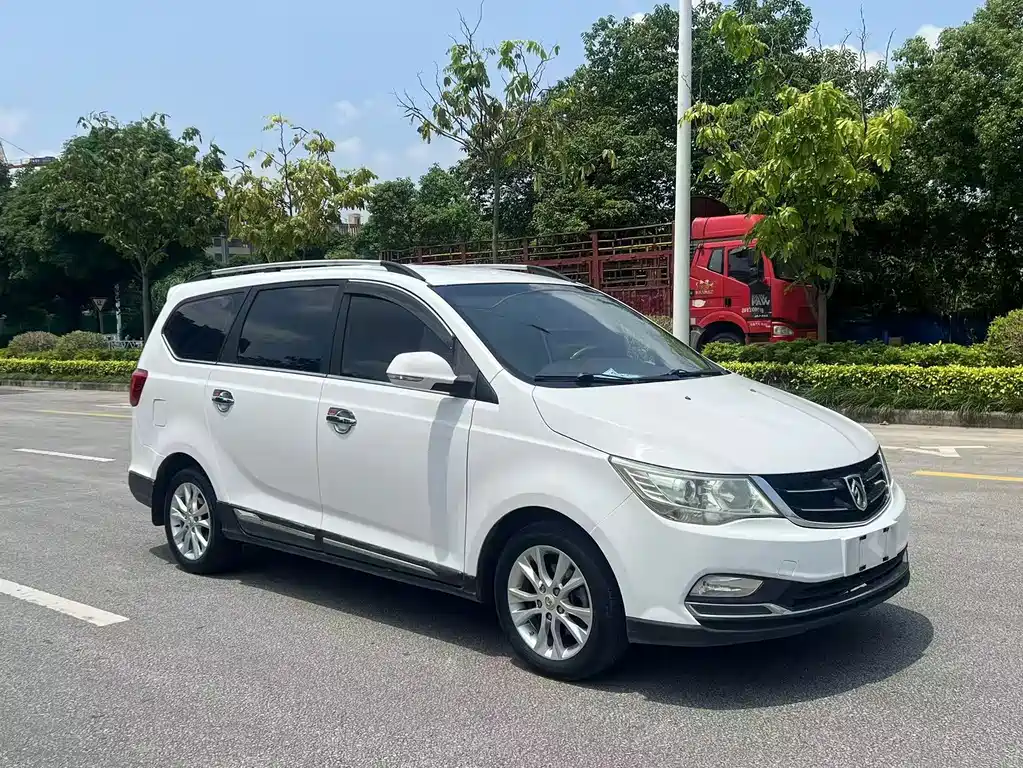 Baojun 730 2016