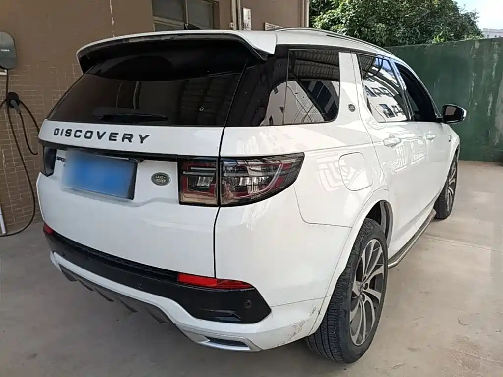 Land Rover Discovery Sport 2022 — фото 7