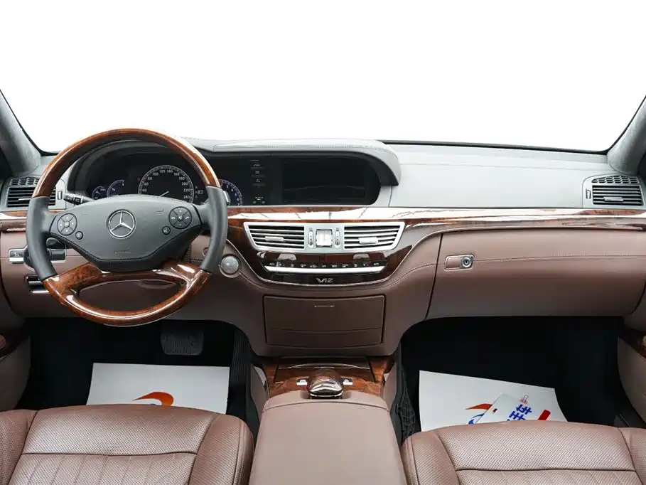 Mercedes-Benz S-Class 2010 — фото 17