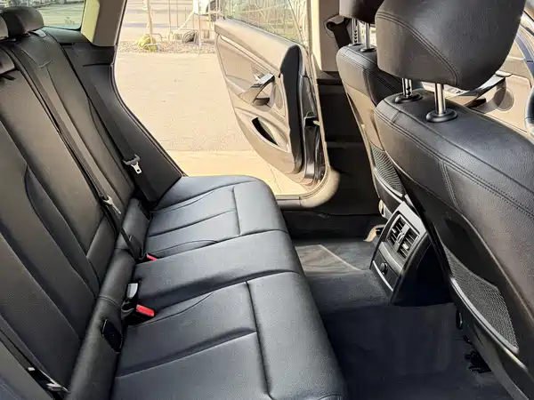 BMW 3 Series GT 2019