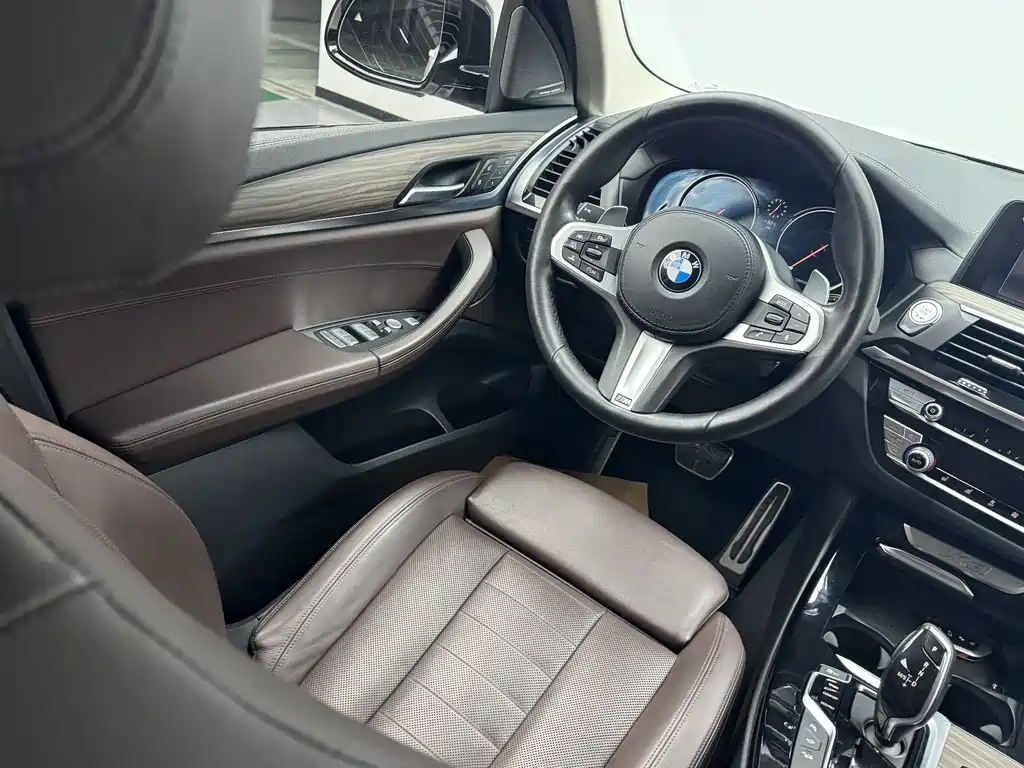 BMW X3 2019 — фото 12