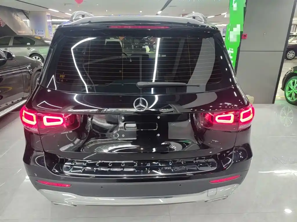 Mercedes-Benz GLB 2021
