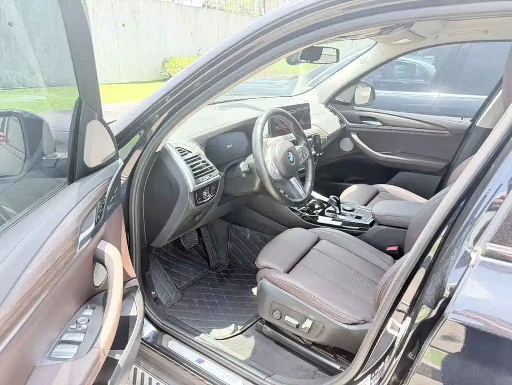 BMW X3 2023