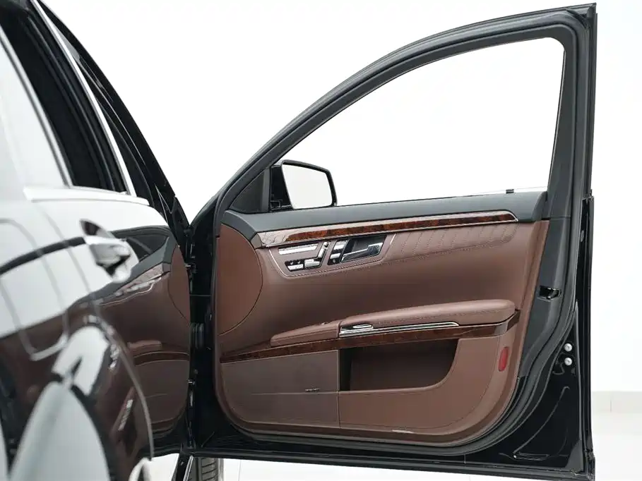 Mercedes-Benz S-Class 2010 — фото 27