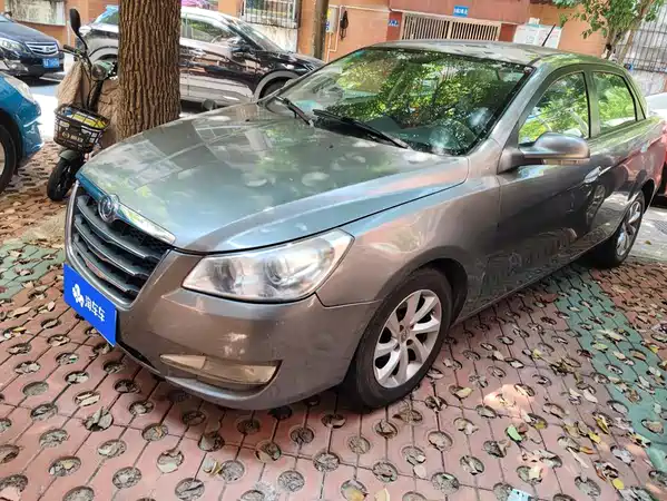 Dongfeng Fengshen S30 2014