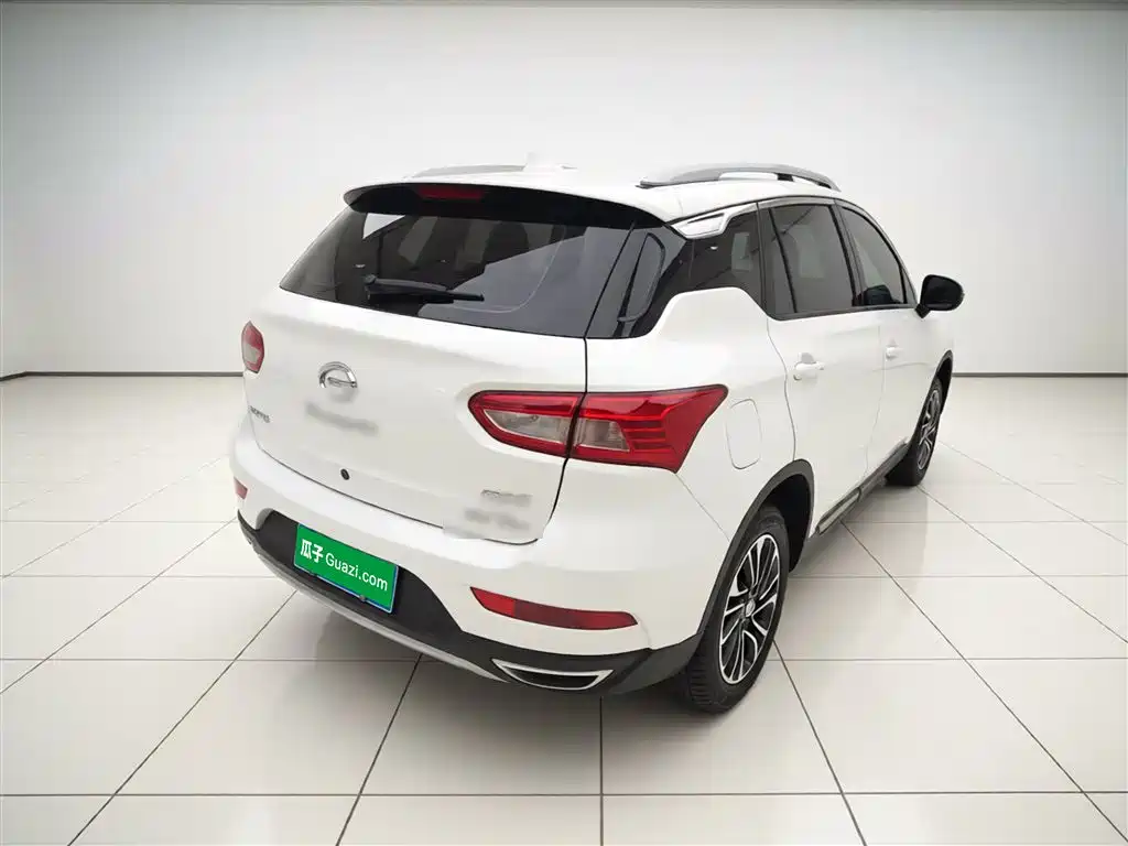 GAC Motor Trumpchi GS4 2015 — фото 7