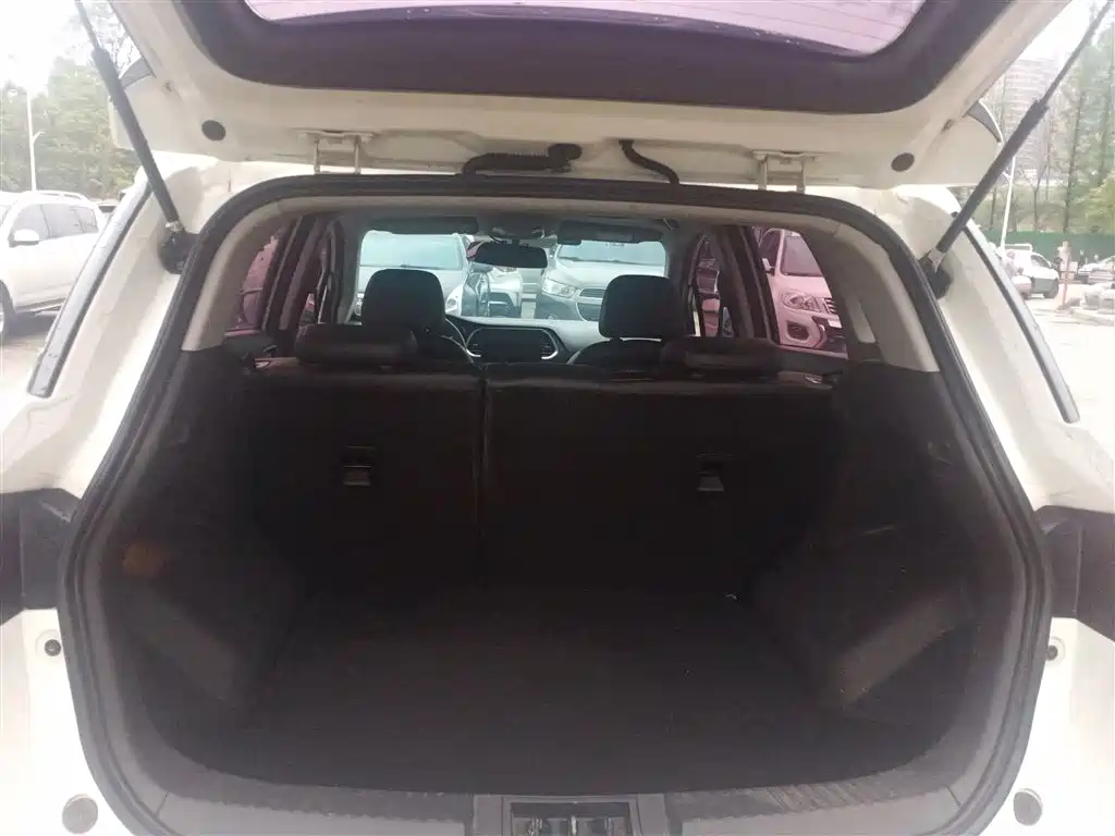 GAC Motor Trumpchi GS4 2015 — фото 19