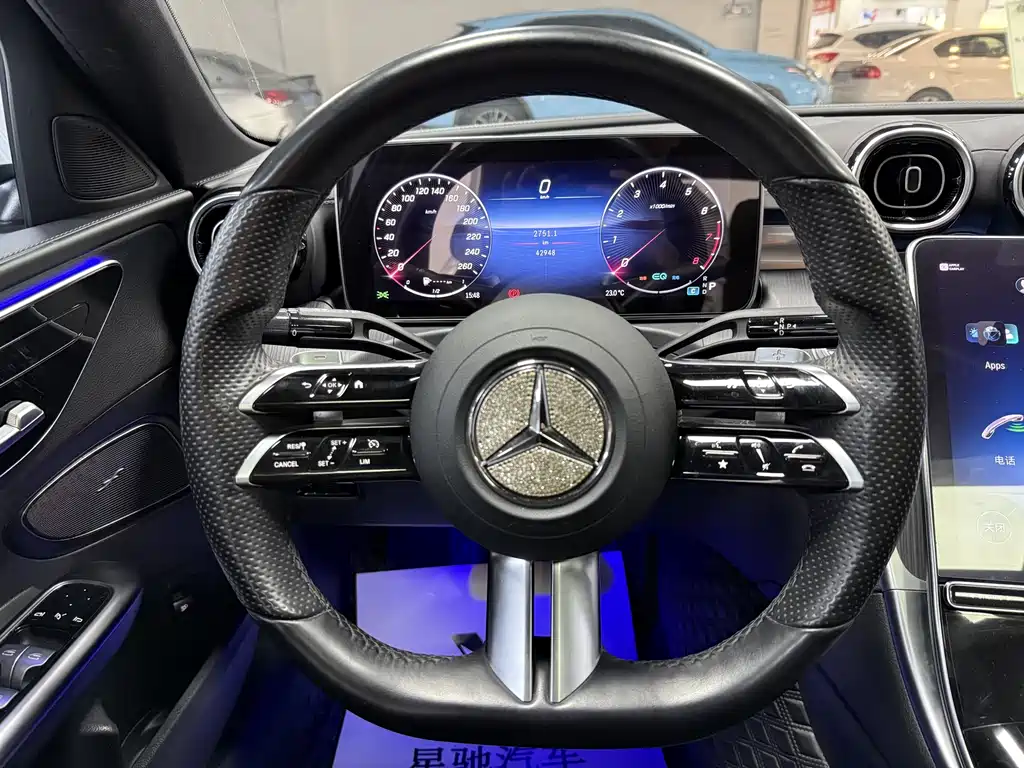 Mercedes-Benz C-Class 2022 — фото 9