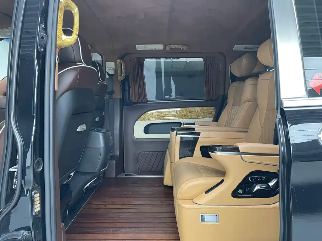 Mercedes-Benz Vito 2020 — фото 14
