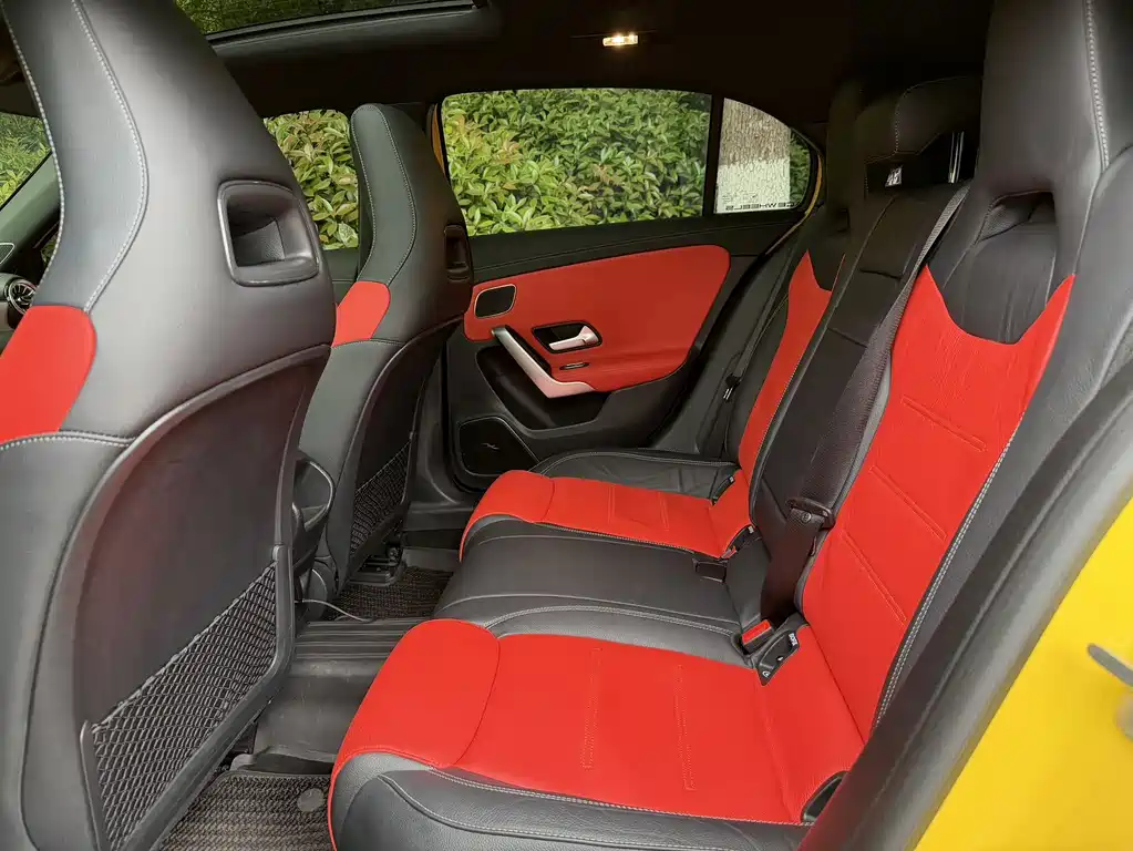 Mercedes-Benz A-Class AMG 2024 — фото 14