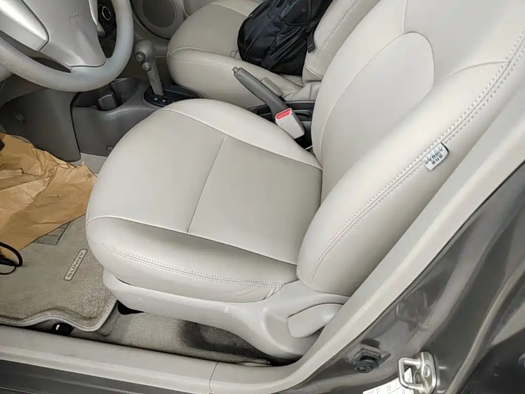 Nissan Sunny 2014 — фото 15