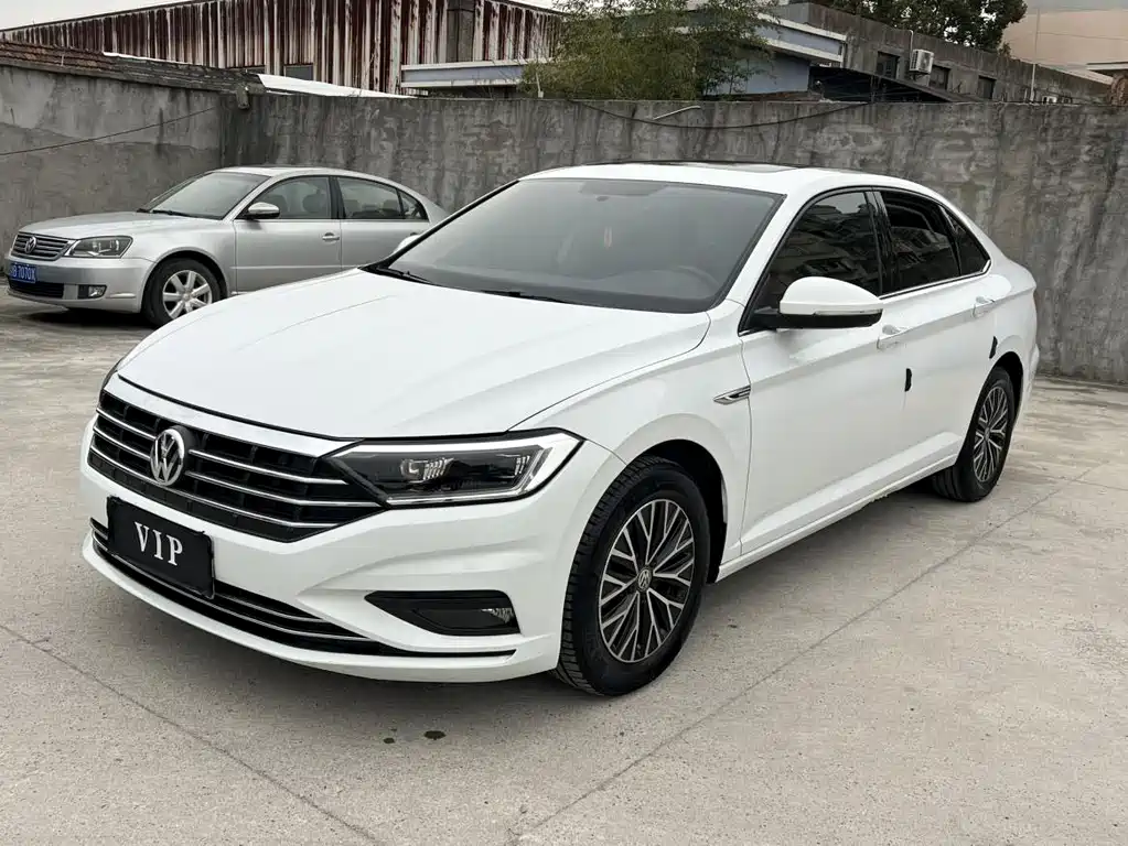 Volkswagen Sagitar 2021