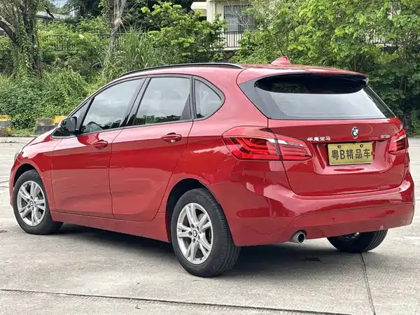 BMW 2 Series Station Wagon 2016