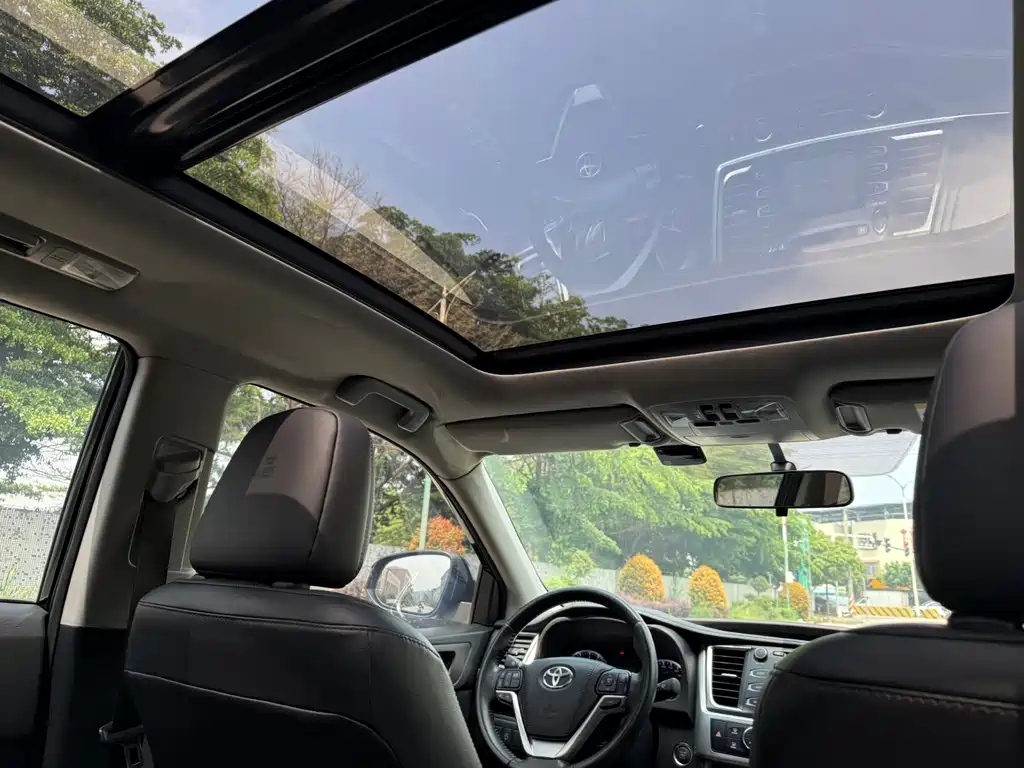Toyota Highlander 2017 — фото 22
