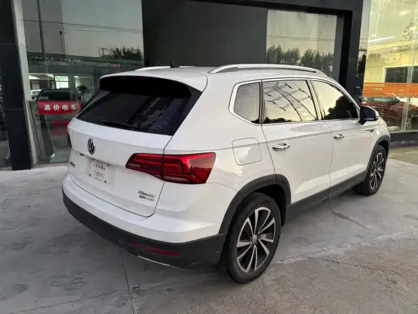 Volkswagen Tharu 2020