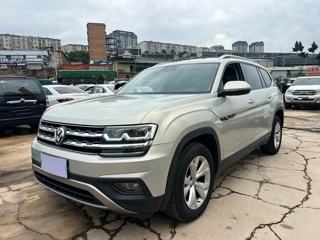 Volkswagen Teramont 2018 — фото 1