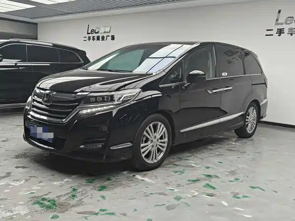 Honda Elysion 2016