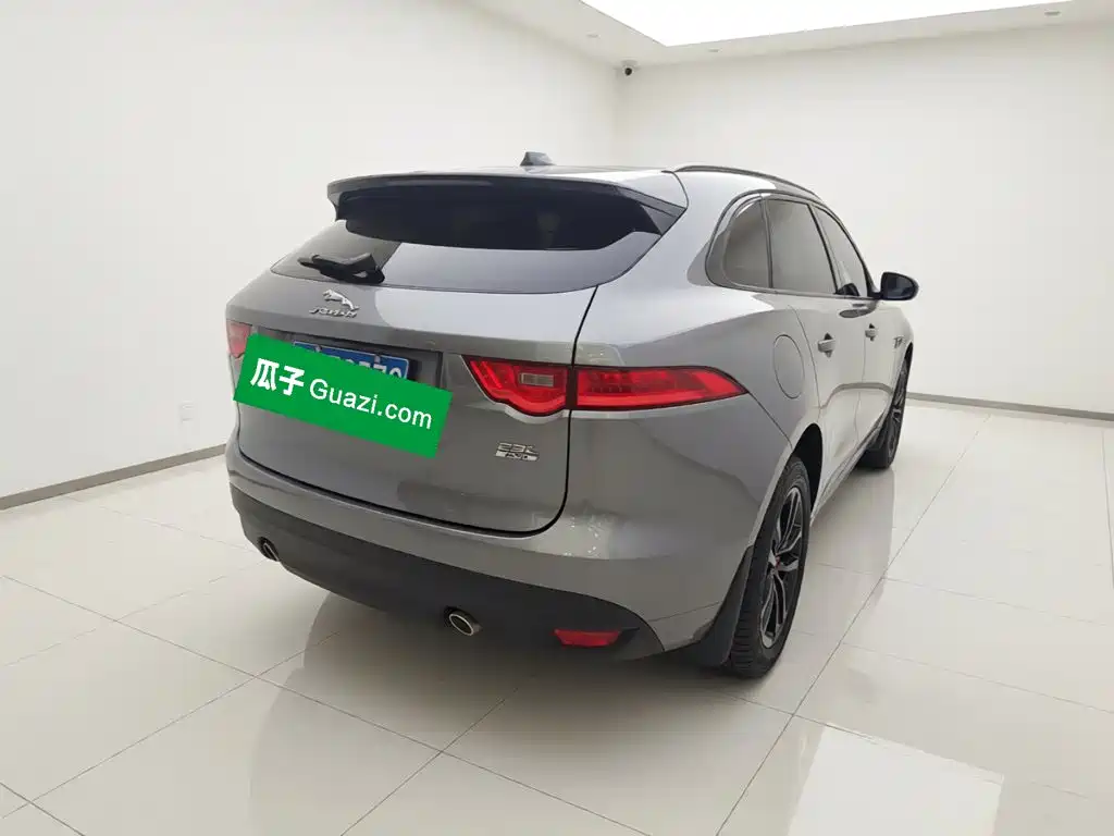Jaguar F-PACE 2020 — фото 4