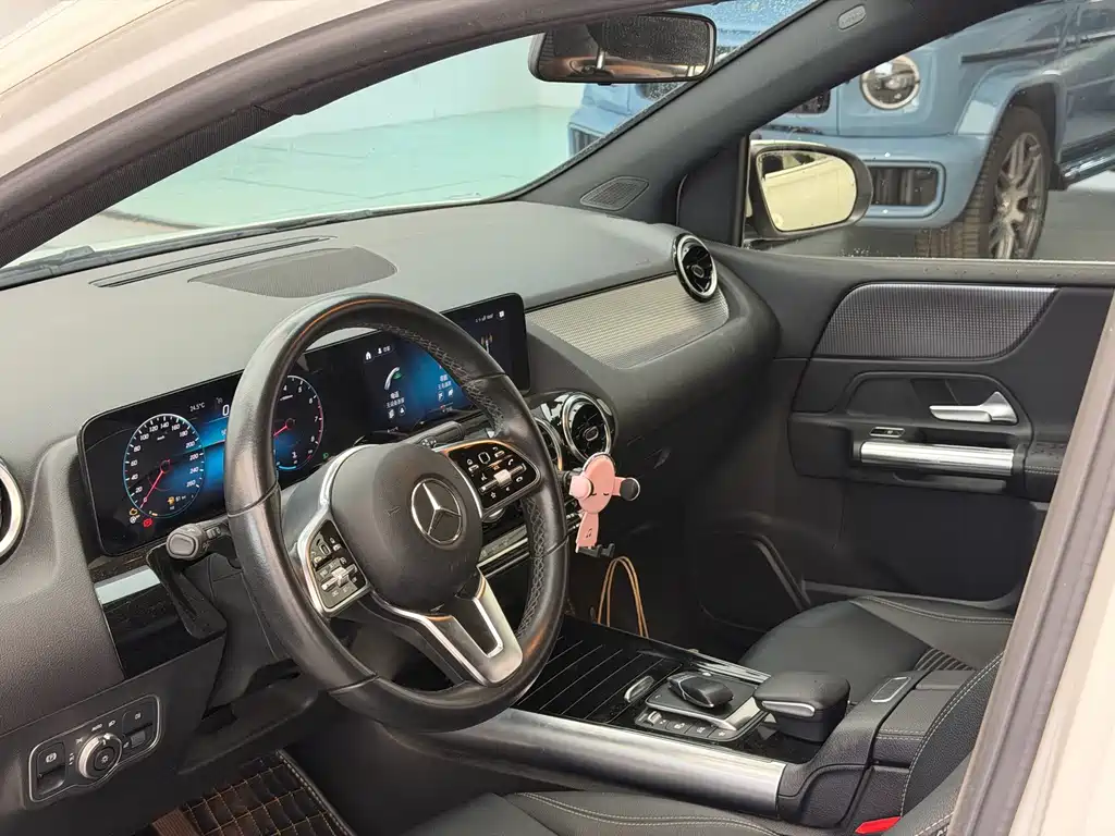 Mercedes-Benz B-Class 2022 — фото 15