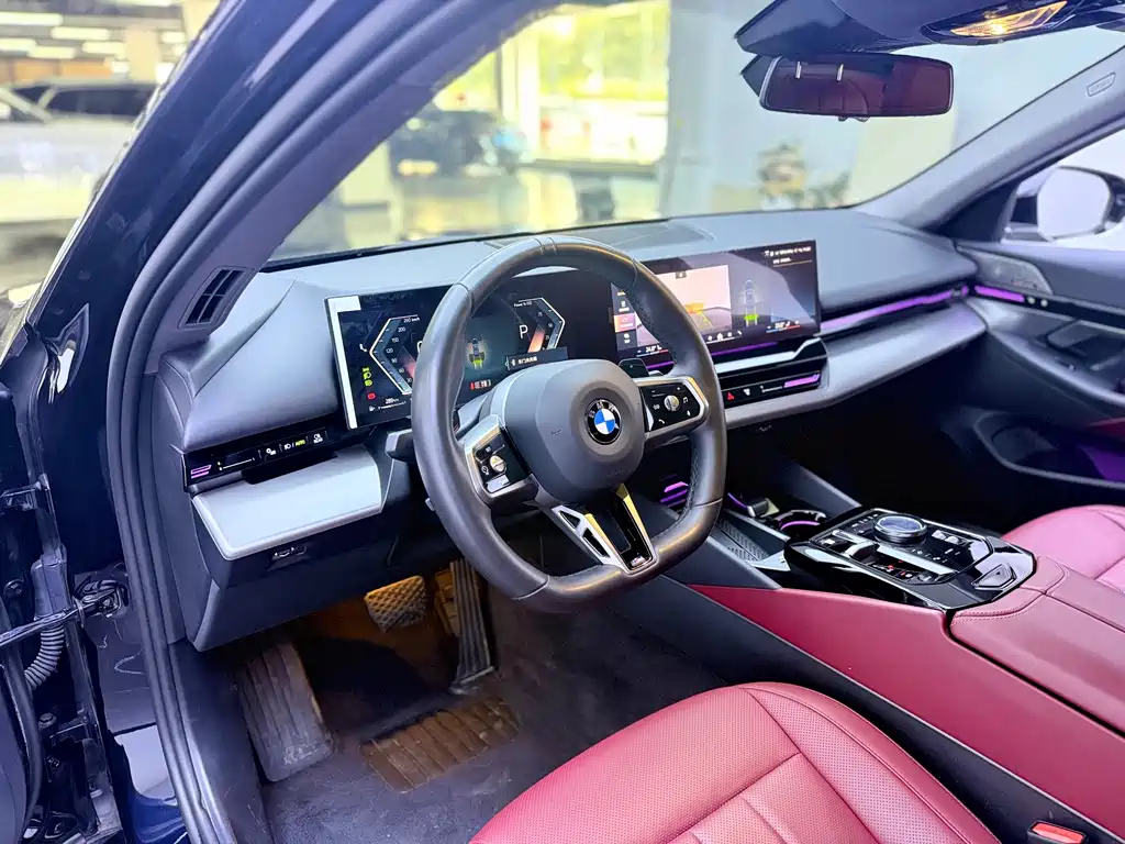BMW 5 Series 2024
