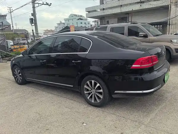 Volkswagen Magotan 2016