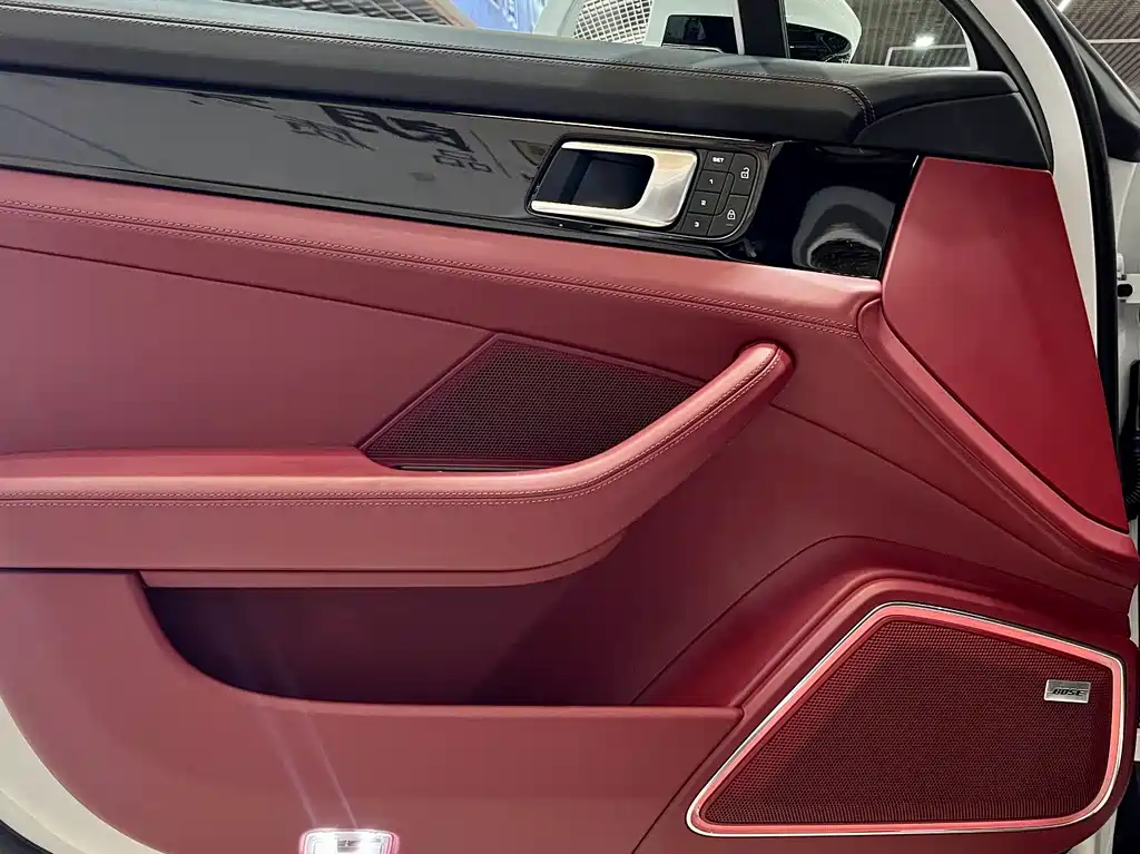 Porsche Panamera 2023 — фото 11